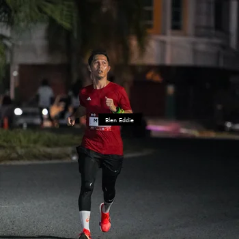 Runner Photo 7700967