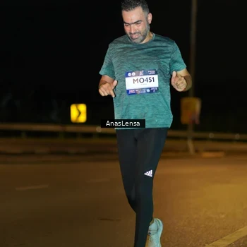 Runner Photo 7700980