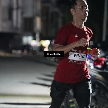 Runner Photo 7701013