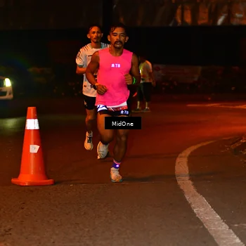Runner Photo 7701014