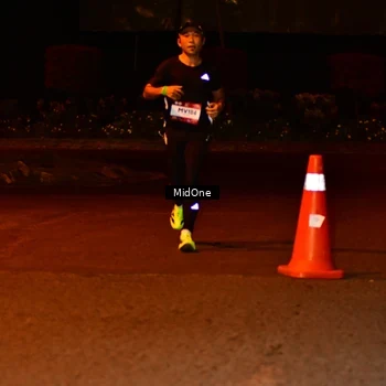 Runner Photo 7701030