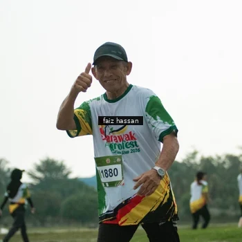 Runner Photo 7701033