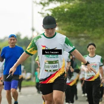 Runner Photo 7701034
