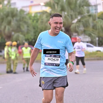 Runner Photo 7701042