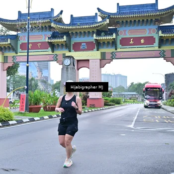 Runner Photo 7701043
