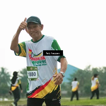 Runner Photo 7701047