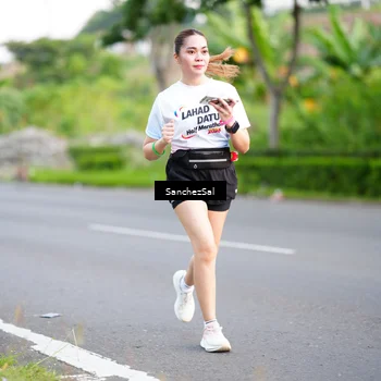 Runner Photo 7701067