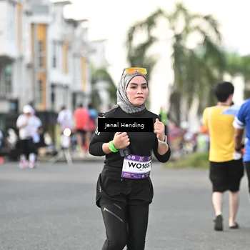 Runner Photo 7701090