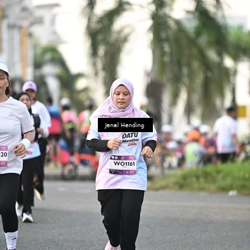 Runner Photo 7701097