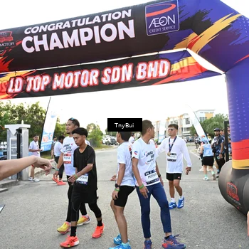 Runner Photo 7701100
