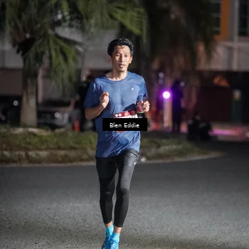Runner Photo 7701102