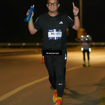 Runner Photo 7701108