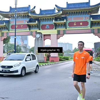 Runner Photo 7701112