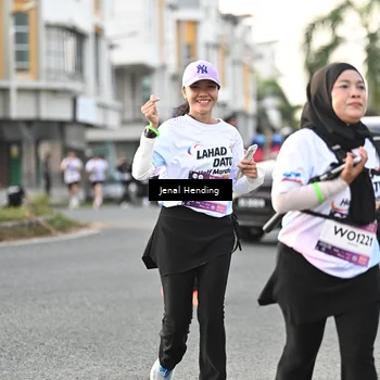 Runner Photo 7701166