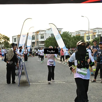 Runner Photo 7701168