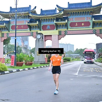 Runner Photo 7701173