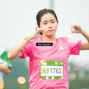 Runner Photo 7701179
