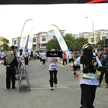 Runner Photo 7701182