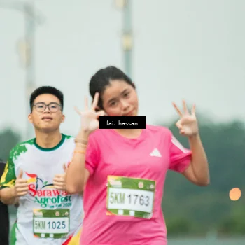Runner Photo 7701197