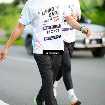 Runner Photo 7701199