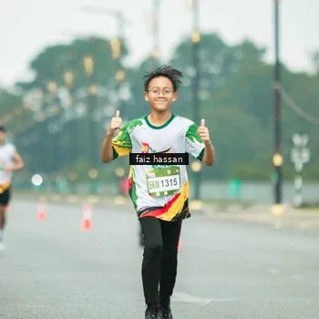 Runner Photo 7701202