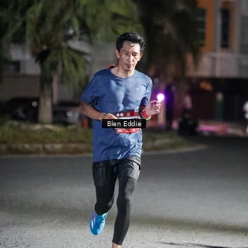 Runner Photo 7701222