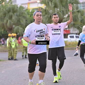 Runner Photo 7701225