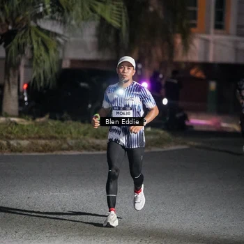 Runner Photo 7701226