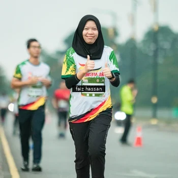 Runner Photo 7701239