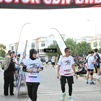Runner Photo 7701246