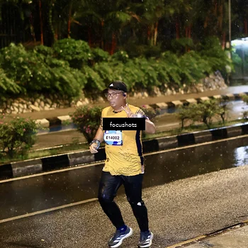 Runner Photo 7701271