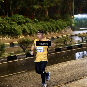 Runner Photo 7701282
