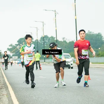 Runner Photo 7701286