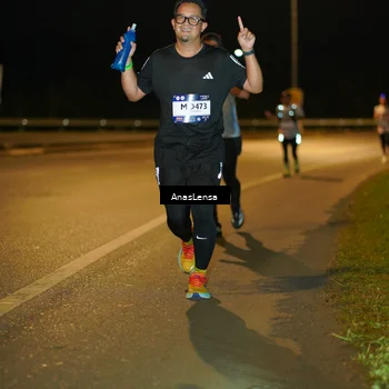 Runner Photo 7701295