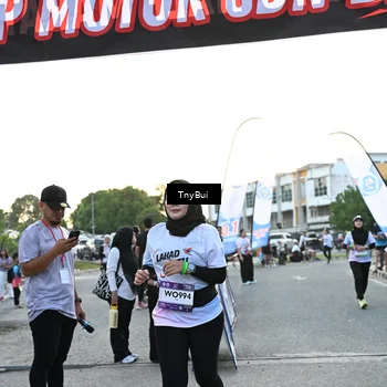 Runner Photo 7701297