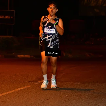 Runner Photo 7701304