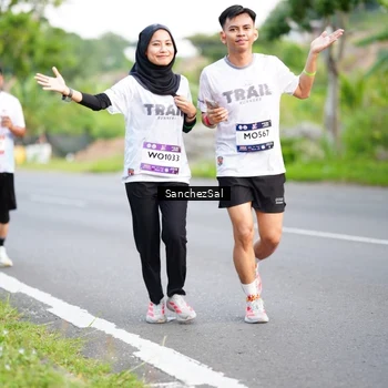 Runner Photo 7701310