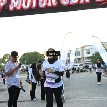 Runner Photo 7701315