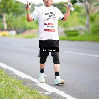 Runner Photo 7701316