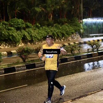 Runner Photo 7701320