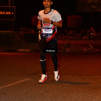 Runner Photo 7701334