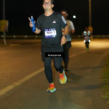 Runner Photo 7701355