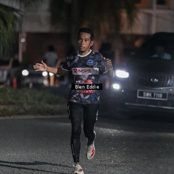 Runner Photo 7701362