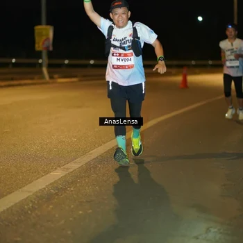 Runner Photo 7701376