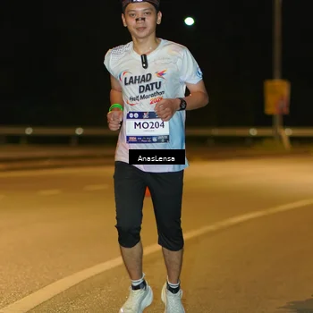 Runner Photo 7701385