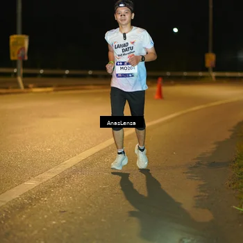 Runner Photo 7701390