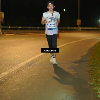 Runner Photo 7701399