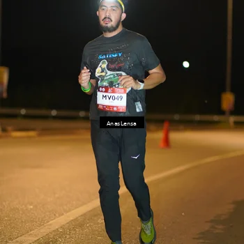 Runner Photo 7701435