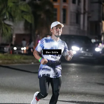 Runner Photo 7701439