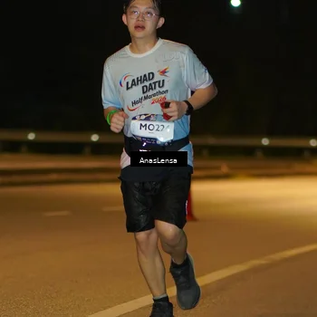 Runner Photo 7701451